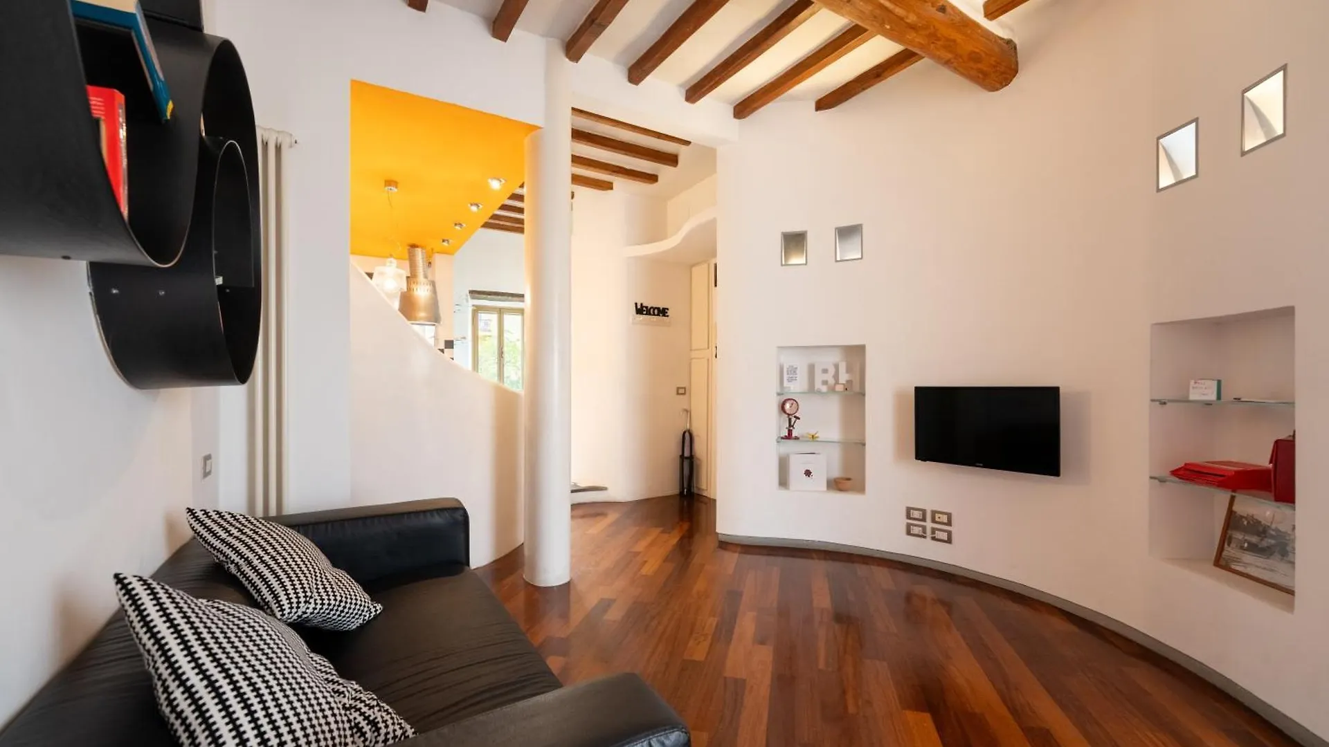 Apartment Keys Of Italy - Barbi 16 - A Unique Studio In Florence!
